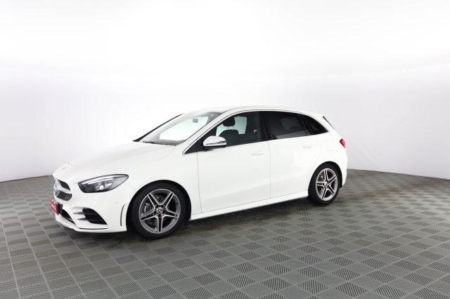MERCEDES-BENZ CLA usata 6