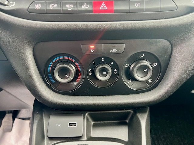 FIAT Doblo usata, con Bracciolo