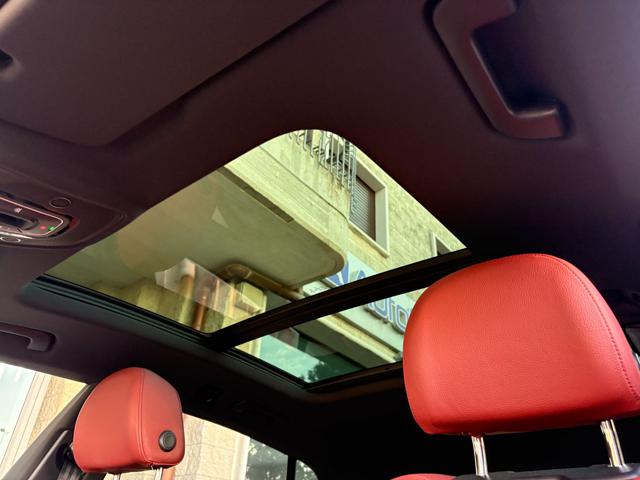 AUDI Q8 usata, con Sensori di parcheggio anteriori