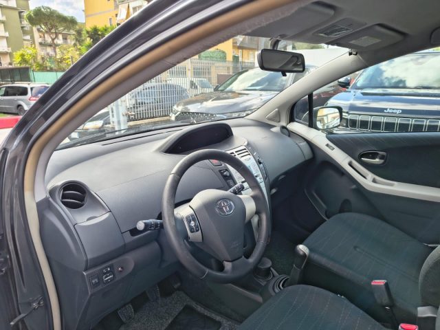 TOYOTA Yaris usata, con Antifurto