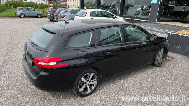 PEUGEOT 308 usata, con Sistema di chiamata d