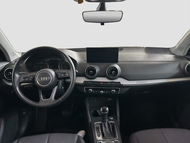AUDI Q2 usata 8