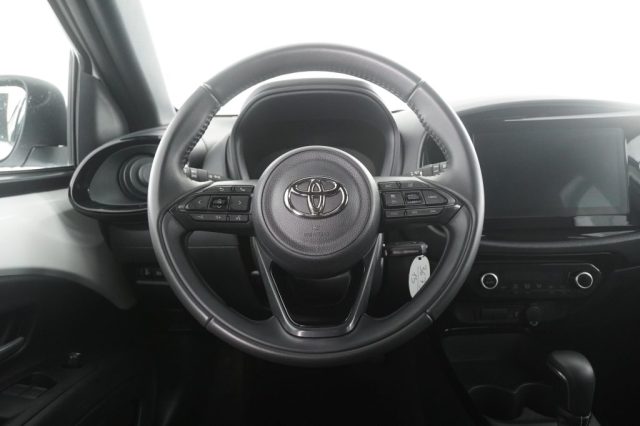 TOYOTA Aygo X usata 5