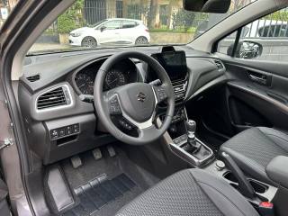SUZUKI S-Cross usata, con Autoradio