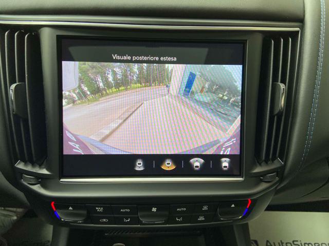 MASERATI Levante usata, con Park Distance Control