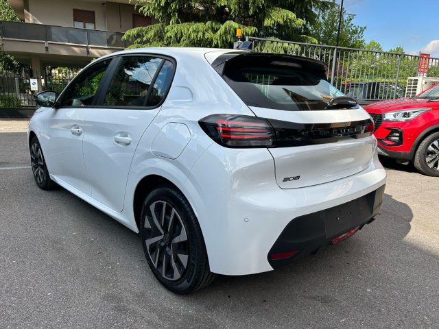 PEUGEOT 208 usata, con Alzacristalli elettrici