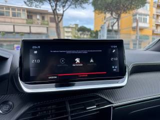 PEUGEOT 2008 usata, con Controllo trazione