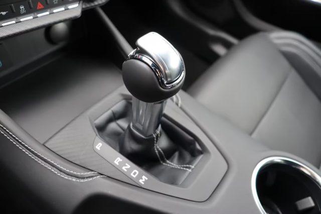 FORD Mustang usata, con ESP