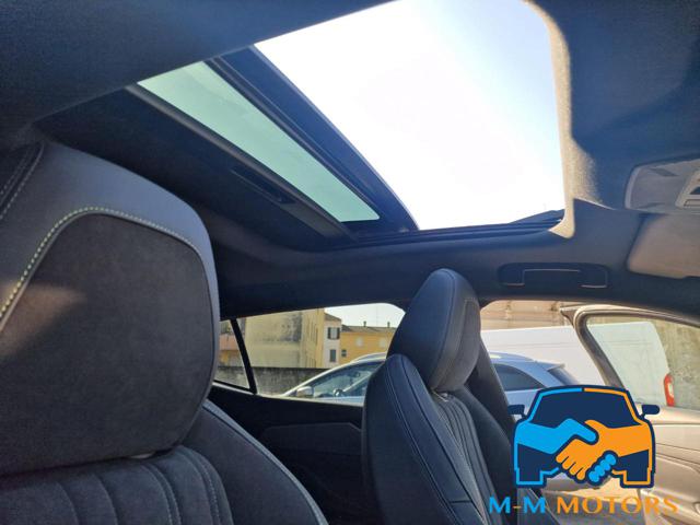 PEUGEOT 408 usata, con Interni in pelle