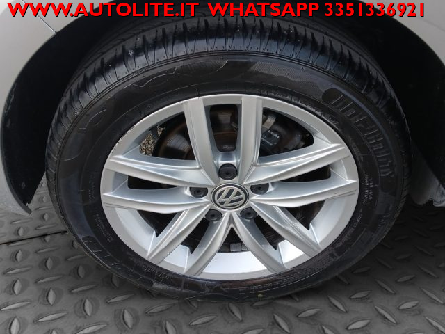 VOLKSWAGEN Golf usata, con Luci diurne LED