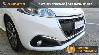 PEUGEOT 208 usata, con Pneumatici quattro stagioni