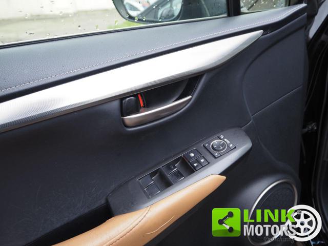 LEXUS NX 300 usata 33