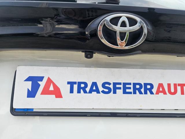 TOYOTA Yaris usata 18