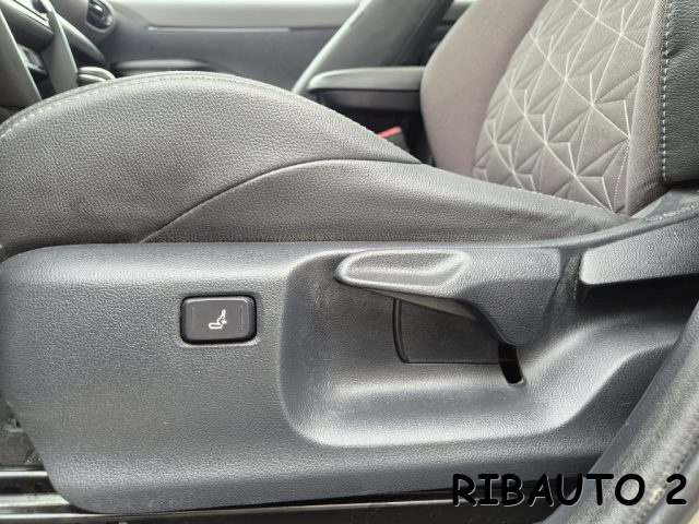 TOYOTA Yaris Cross usata, con Sistema di navigazione