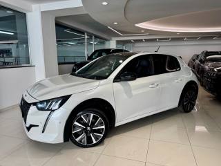 PEUGEOT 208 usata, con Airbag