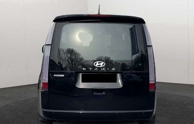 HYUNDAI Staria usata, con Antifurto