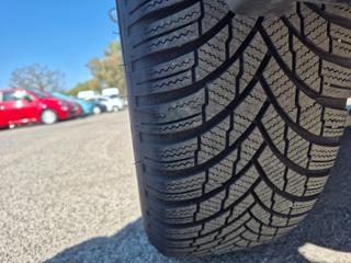 PEUGEOT 2008 usata, con Touch screen