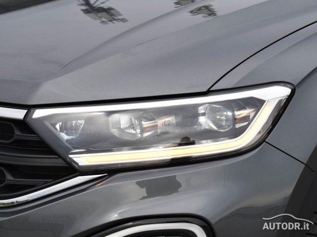 VOLKSWAGEN T-Roc usata, con Sedili riscaldati