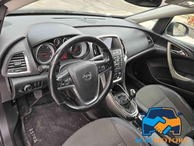 OPEL Astra usata, con Boardcomputer