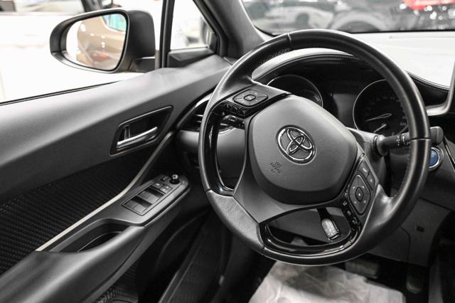 TOYOTA C-HR usata, con Bracciolo