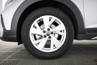 VOLKSWAGEN Taigo usata 8