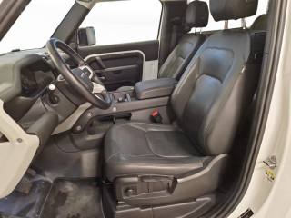 LAND ROVER Defender usata, con Servosterzo