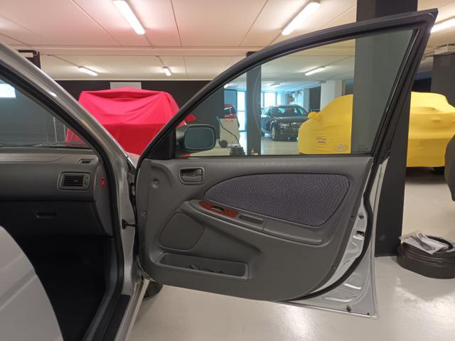 TOYOTA Avensis usata 33