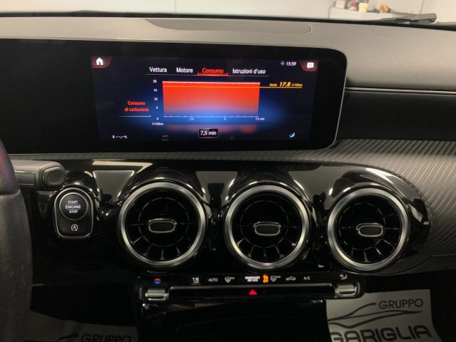 MERCEDES-BENZ CLA 180 usata, con Sensori di parcheggio posteriori