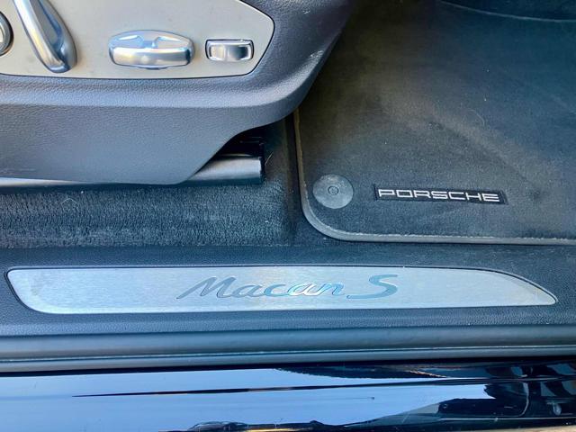 PORSCHE Macan usata 24