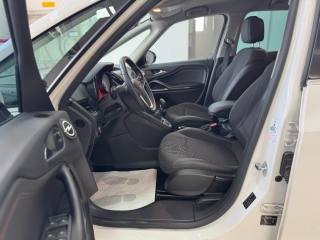 OPEL Zafira Tourer usata, con Controllo automatico clima