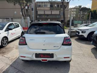 SUZUKI Swift usata, con Autoradio
