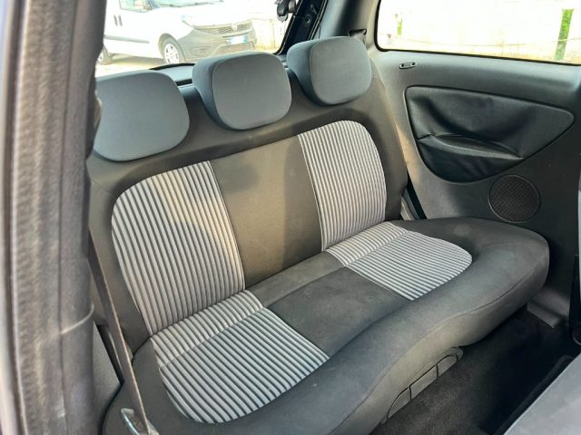 LANCIA Ypsilon usata 12
