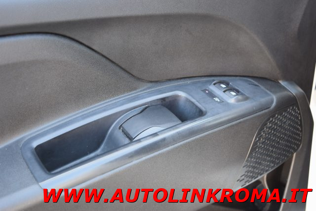 FIAT Doblo usata, con USB
