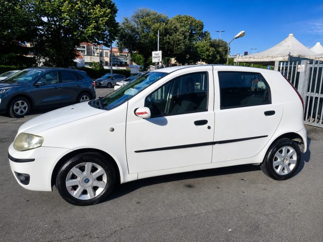 FIAT Punto usata, con Alzacristalli elettrici