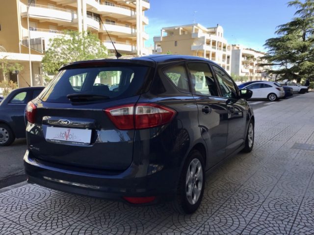 FORD C-Max usata, con Alzacristalli elettrici