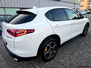 ALFA ROMEO Stelvio usata, con Cerchi in lega