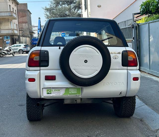 TOYOTA RAV 4 usata 21
