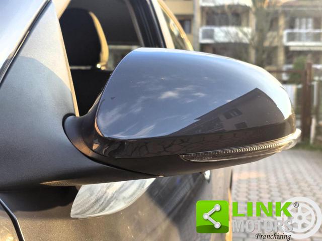 HYUNDAI i10 usata, con Sedile posteriore sdoppiato