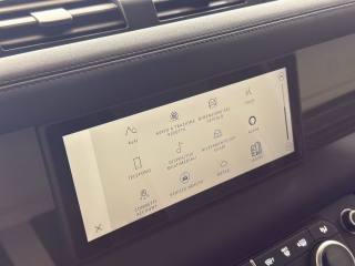 LAND ROVER Defender usata, con Sensore di luce