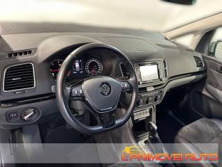 VOLKSWAGEN Sharan usata, con Autoradio