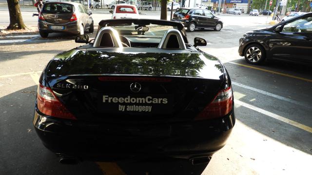 MERCEDES-BENZ SLK 200 usata, con Fari Xenon