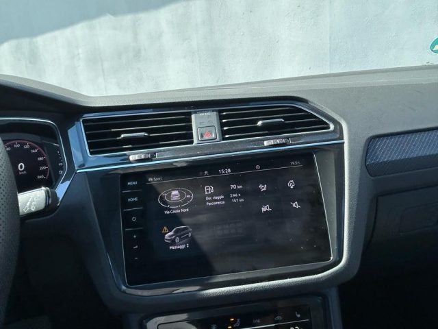 VOLKSWAGEN Tiguan usata, con Sensori di parcheggio posteriori