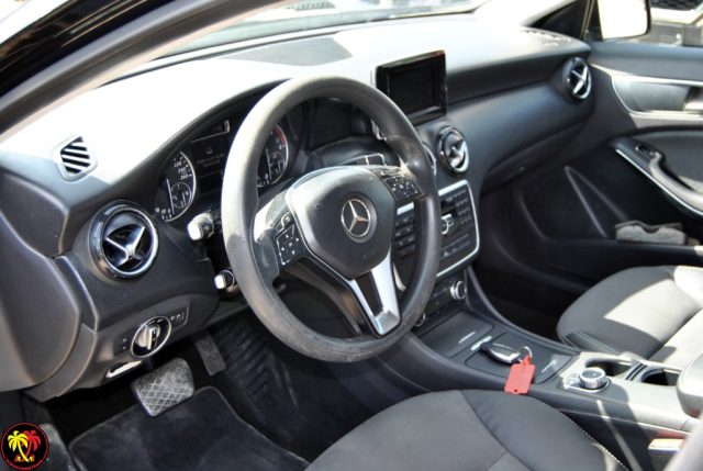 MERCEDES-BENZ A 180 usata, con Alzacristalli elettrici