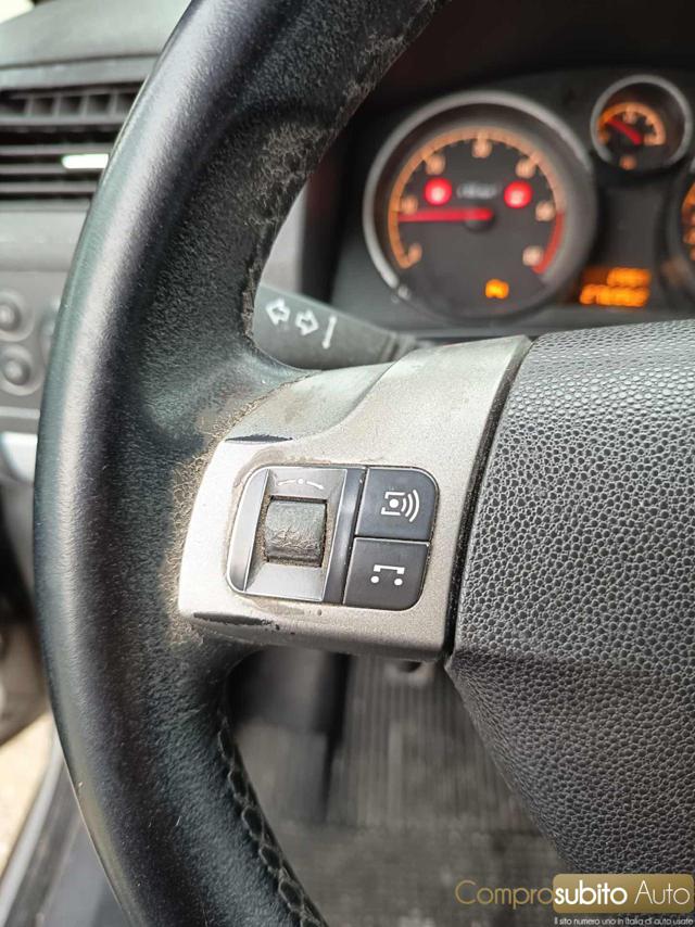 OPEL Zafira usata 15