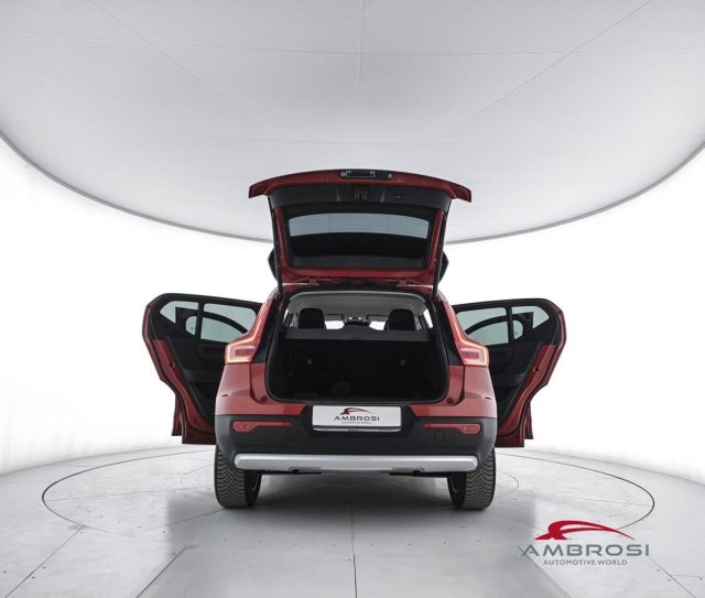 VOLVO XC40 usata 6