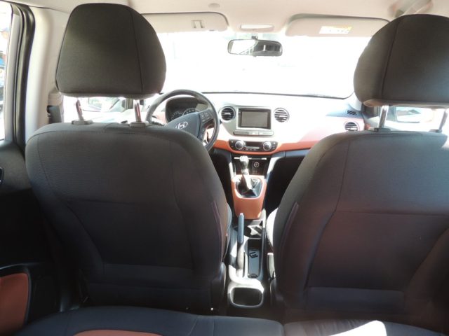 HYUNDAI i10 usata, con ESP