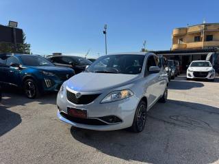LANCIA Ypsilon usata, con Lettore CD