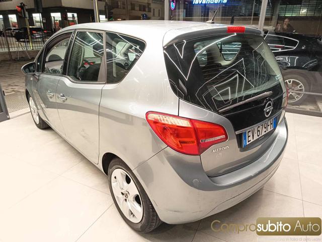 OPEL Meriva usata, con Airbag Passeggero