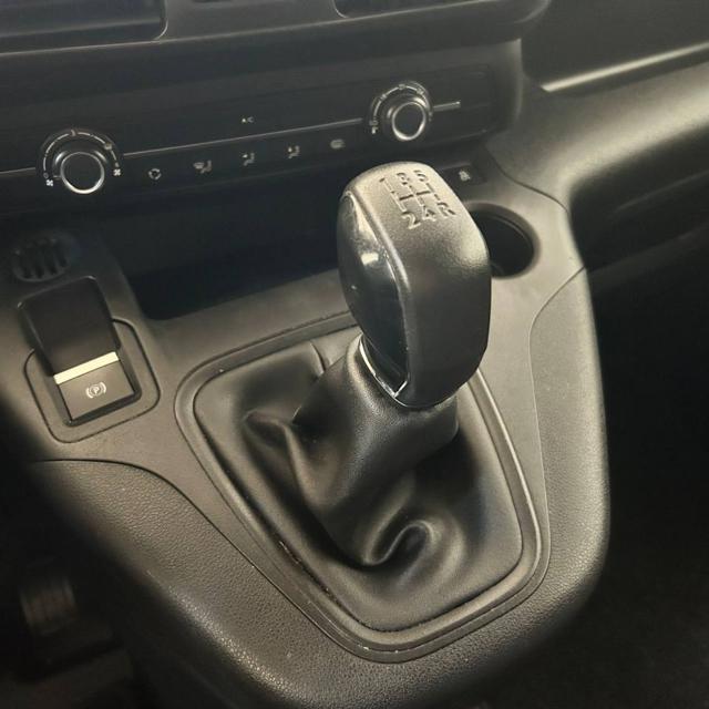 PEUGEOT Partner usata, con MP3