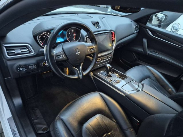 MASERATI Ghibli usata, con Climatizzatore